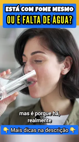 É FOME ou FALTA DE ÁGUA? Muitas pessoas acham que estão com fome, mas na verdade é falta de água. Beber água é muito importante para controlar o apetite, a vontade de comer toda hora. Me conta nos comentários quanto de água você bebe por dia.  👉Para ver os 10 sinais que seu corpo precisa de mais água, busque por “Patricia Leite Sinais Água” no YouTube.  📚 Para ter uma ajuda especial para emagrecer, visite LowCarbTotal.com.br . São mais de 500 receitas, 100 cardápios, dicas de 300 alimentos e muito mais. ❤️ Curte o vídeo! 🔗Compartilhe e vamos juntos ampliar essa corrente do bem para ajudar mais pessoas! 📔Conheça meus LIVROS DE RECEITAS e CURSOS: www.NutricionistaPatriciaLeite.com.br 📚 CURSOS: + 100 CARDÁPIOS, 500 RECEITAS E MAIS: 👉Emagrecer e Saúde: LowCarbTotal.com.br 👉Diabetes: ControleTotaldoDiabetes.com.br 👉Desinflamar: ViverSemInflamacao.com.br 📔 Livro 50 Formas de ECONOMIZAR na Alimentação Saudável: https://www.nutricionistapatricialeite.com.br/economizar #nutricionistapatricialeite #apetite #emagrecer #perderbarriga #reeducaçãoalimentar #receitasaudavel #saude #emagrecer #pederpeso #alimentaçãosaudável #dicasdesaude #dieta #emagrecimento #alimentaçãosaudável #receitasfit #receitafacil #receitaspraticas #receitalowcarb #receitasfaceis #dicasdenutrição #dicasdedieta #receitaslowcarb #vidasaudavel #dietasaudavel #qualidadedevida #comersaudavel #emagrecercomsaude #receitasrapidas #perderpeso #nutricionista