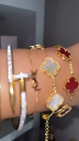 Bienvenue 🩷 #acierinoxydable #vancleef #algeria #luxury #jewelry #cartierlovebracelet #cartierclou 