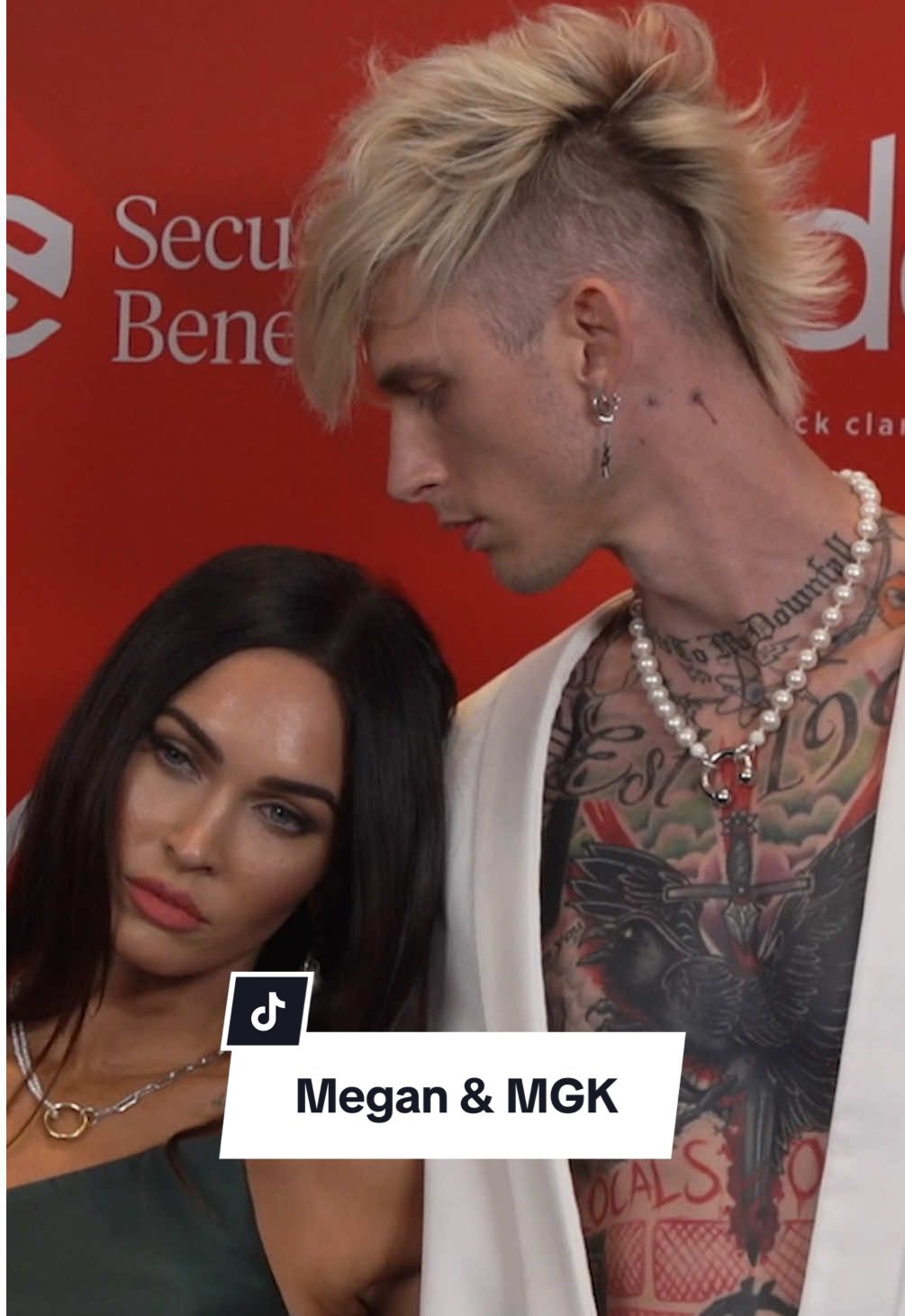 #meganfox is pregnant, expecting a baby with @mgk after previously suffering a miscarriage. #voguegermany #meganfoxedit #mgk #machinegunkelly #machinegunkellyedit #transformers #megan #meganfoxmgk #meganfoxedits 