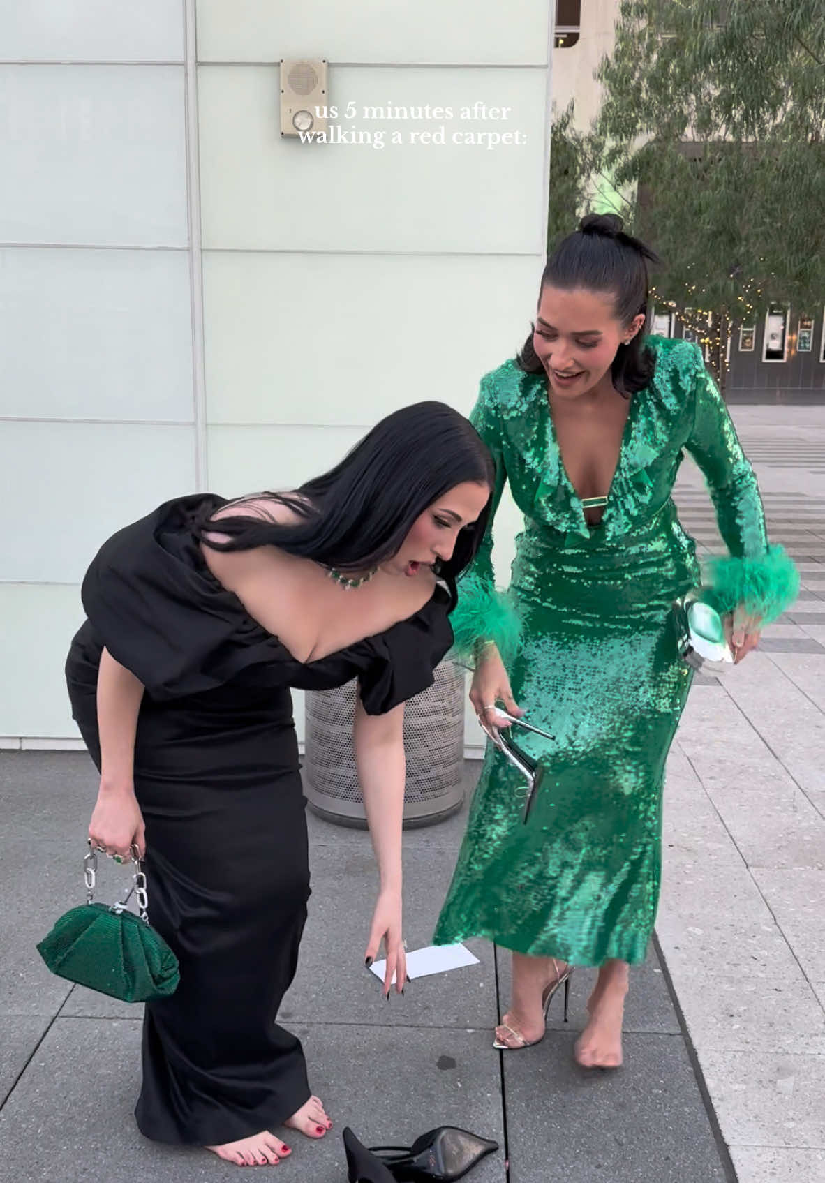 Yes we stayed barefoot the rest of the night 🤣💅🏼 @Jaclynhill #fyp #viral #funny #humor #heels #highheels #trending #friendhumor #justgirlythings 