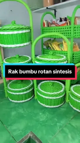 Tempat bumbu rotan sintesis berkualitas dgn tutup #tempatbumbu #tempatbumburotan #rakbumburotansintesis #rakbumbu #rakbumburotan 