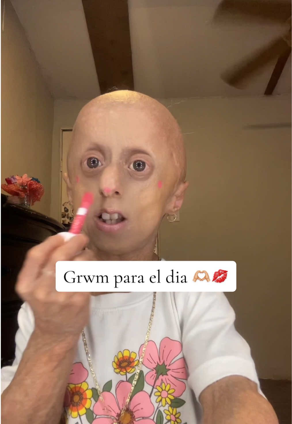 Grwm 🫶🏼🫶🏼#foryoupagethis #grwmestefani #grwmroutine #grwmmakeup #grwmfortheday #arreglateconmigo #foryoupageofficiall #progeria #paratiiiiiiiiiiiiiiiiiiiiiiiiiiiiiii #viralvideo #makeup #maquillajetutorial #progeria #elfcosmetics #onesizebeauty 