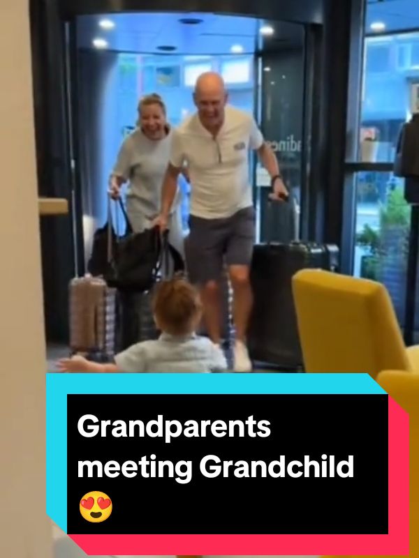 Grandparents meeting Grandchild 😍😍|| surprised moments || cute reaction @Little Laughs &Giggles  #surprise #babymoments #familytime #family #hapiness  #grandparents  #grandchildren #grandma #toddlersoftiktok #missyou #foryoupageofficiall #viralvideo #trending#1millionviews #fypシ#fyp 