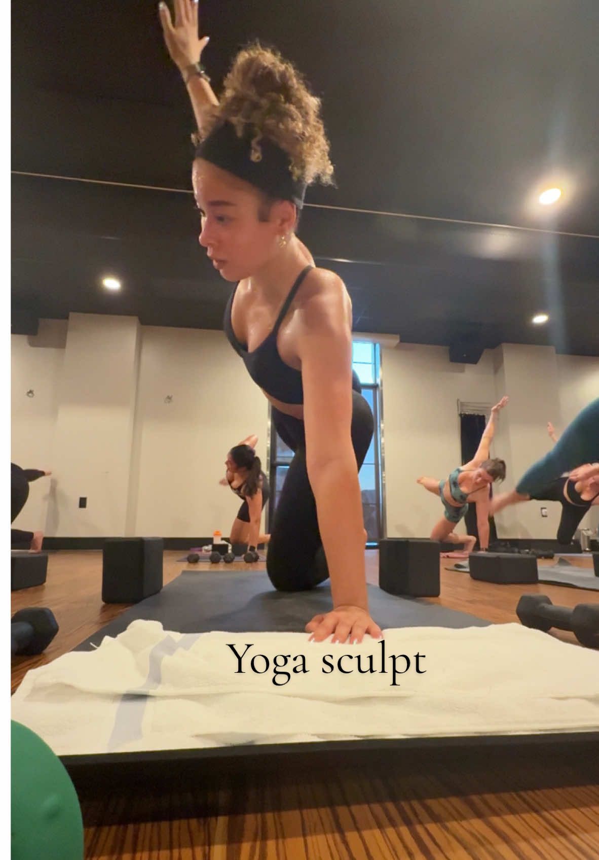 Overly trying but it just didnt work😭 #fyp #gymfit #OOTD #yogasculpt #balance 