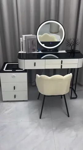 (Kèm Ghế) Bàn Trang Điểm Thông Minh , Sạc Không Dây,2 Cổng Sạc USB ,Kết Nối Loa Bluetooth Ko Dây ,Gương Led 3 Màu Chất Liệu Ghỗ Thông Cao cấp (KT:100x40x75Cm)#dogiadungtienich #hot #xuhuong #lenxuhuong #thinhhanhtiktok #hottrend #xuhuongtiktok #thinhhanh #thinhhanhxuhuong 