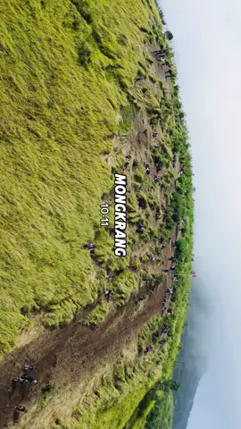 Mongkrang Selalu Rame 10-11-2024 #pendaki #mongkrang #pendakigunung #mongkrang2194mdpl #pendakiindonesia #drone #dronevideo #fyp #droneshot 