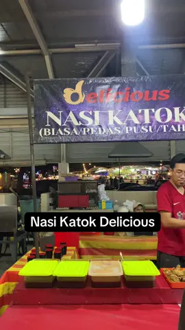 One of our favourite nasi katok at #pasargadong #fyp #bruneifyp #brunei #nasikatok #bruneifoodies 