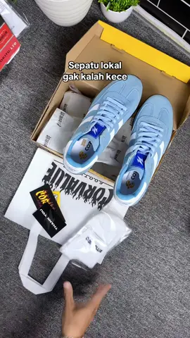 Sepatu brand lokal keren #sepatusneakers #sepatucasual #sepatucorvalue #sepatulokal #sepatuori 