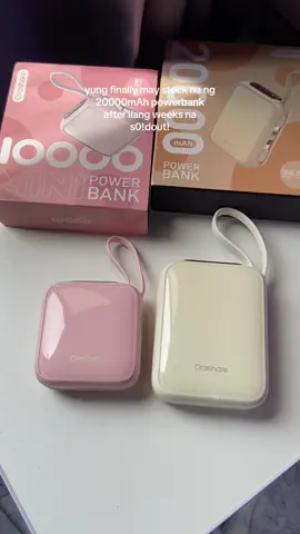 my fav powerbank from Orashare!! 🤍 #powerbank #powerbankmini #powerbankrecommendation #fyp #foryou #orashare #orasharepowerbank 