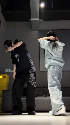 #girlandboy #douyin抖音 #reels有毒 #dancechoreography #fypシ #viralvideo #dance #fyp #Jaypark #ningning #Wya #ulz_dance0 