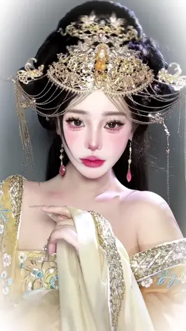 Người đẹp e thẹn. #makeup #phukienthoitrang #makeupdouyin #makeupdouyin #thoitrangnu #hocmakeup #trangdiemdep #makeuptutorial #huongdanmakeup #makeupartist 