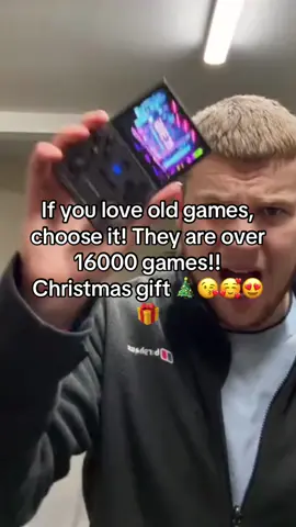 If you love old games, choose it!they are over 16000 games!#tiktokmademebuyit #kidsgift #foryoudays #Christmasgift #blackFriday #handheldconsole #retrogaming #gamingdevice  #tiktokmademebuyit#tiktokshopblackfriday#tiktokshopcybermonday#spotlightfinds#blackfridayearlydeals#blackfridaydeals#blackfriday#christma