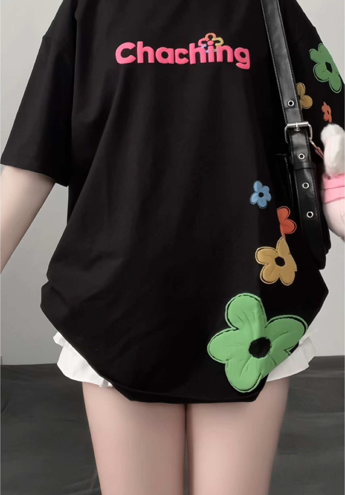 áo phông xinh #chaching #wearyourluck #onegr #xuhuong 