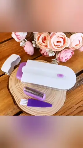 Depilador Laser Recarregavél Corporal. BENEFÍCIOS E DICAS DE USO:Pode usar para o rosto, braços, sob os braços, pernas, buço, barriga etc;Unissex, depilação efetiva tanto para mulheres quanto para homens;Remove os pelos sem dor, suaviza a pele deixando mais macia;Recarregável, bateria duradoura, leve e portátil;Fácil de higienizar.#depiladoralaser#mundodasvariedadesoficial 