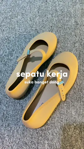 hihi yuk join live dapat harga murcee🙆🏻‍♀️🙆🏻‍♀️🙆🏻‍♀️ #sepatuwanita #sepatumurah #sepatucantik 