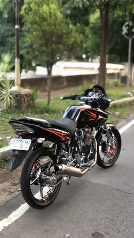 tiger neng sound iki mening²😍😍#tigernarrto #fyp #xbcyza #fypシ#gl200 #gl200modifikasi #tigermodifikasiblitar #gl200cc #gl200modifikasitiger #tigerboyolali #tiger #tigergank #tigerindonesia #tigermodifikasi 