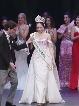 Chúc mừng Thanh Thủy trở thành tân Miss Intenational 2024 #queenbeauty_team 