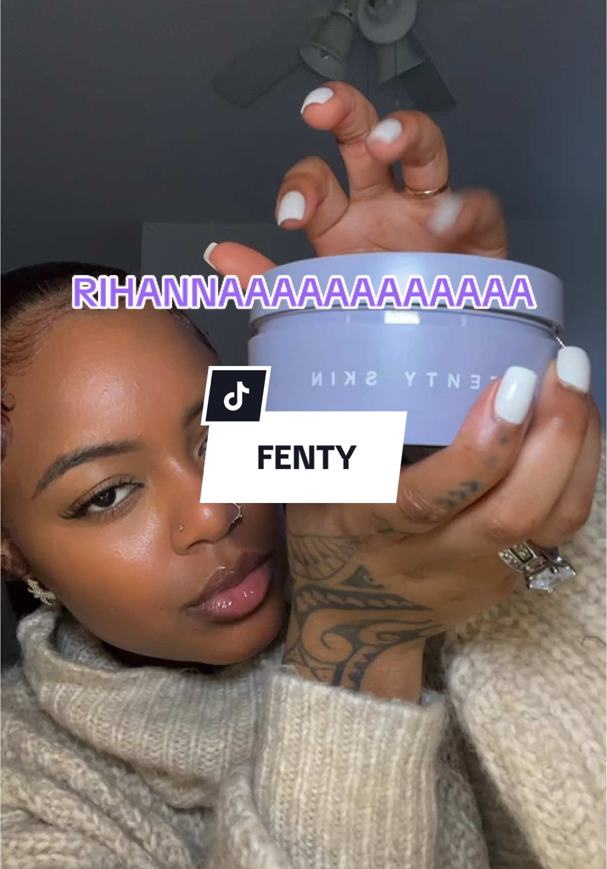 THIS SMELLS SOOO GOODDDDDDDD #CapCut #fyp #skincare #fentybeauty #makeup #teamwork 
