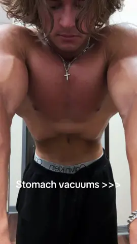 Been practicing these.. Trying to see how deep I can get 🤞 #abs #body #GymTok #Fitness #bodybuilder 