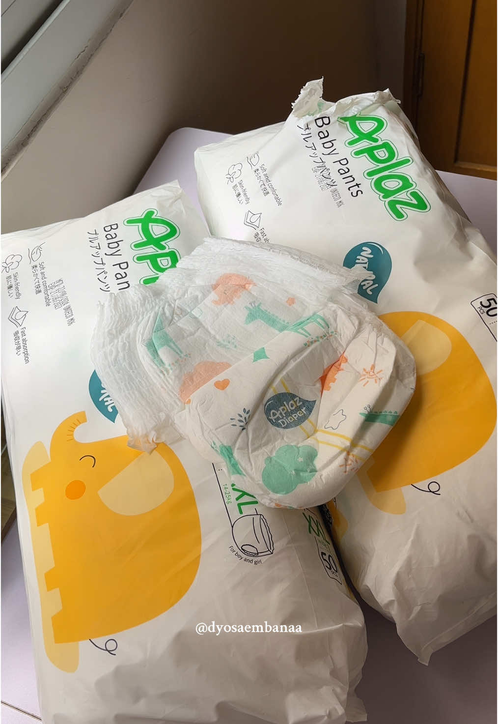 Buy 1 take 1 korean diaper!  ang sulit neto grabee! 💯 #diaper #diaperforbaby #affordablediaper #aplazkoreandiaper #koreandiaper #babymusthaves #firsttimemom #MomsofTikTok 