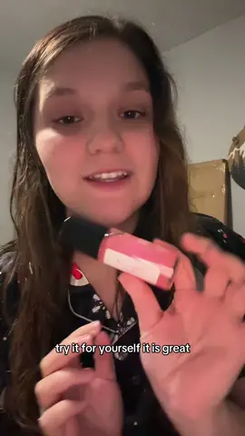 Trying the viral pheromone oil , and it is amazing!!! Grab you some before they sell out!! #pheremoneoil #pheromones #perfumetiktok #rollonperfume #rollonoil #viralperfume 