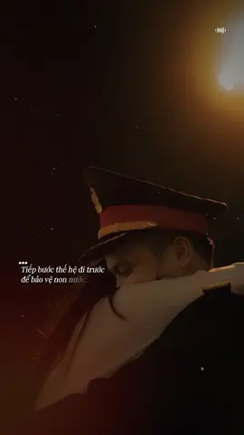 Ngoài tình yêu em anh còn tình yêu nước... Tiếp bước thế hệ đi trước để bảo vệ non nước...#tramcamxuc_01 #nhachaymoingay #ngoaitinhyeuemanhcontinhyeunuoc #teddyentertainment 