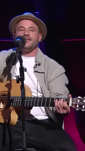 Cuando el miedo se apodere de ti, plantale cara y no te dejes vencer. #escuchame #escuhameismaelgonzalez #viral_video #tik_tok #envivo #tv  #acradioshow #motivation #Live 