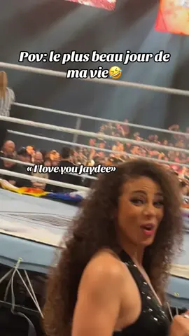 Je vais flex encore longtemps avec ça🤣🤣| 👻jaydee_243  @SamanthaTheBomb #SamanthaIrvin #Jaydee #WWEfrance #backlashfrance #drole #pourtoi #fyp 