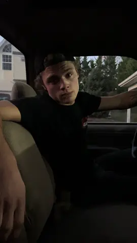 Nothing sounds better than a V8, belt squeal or not 😈 #tomsrefurb 