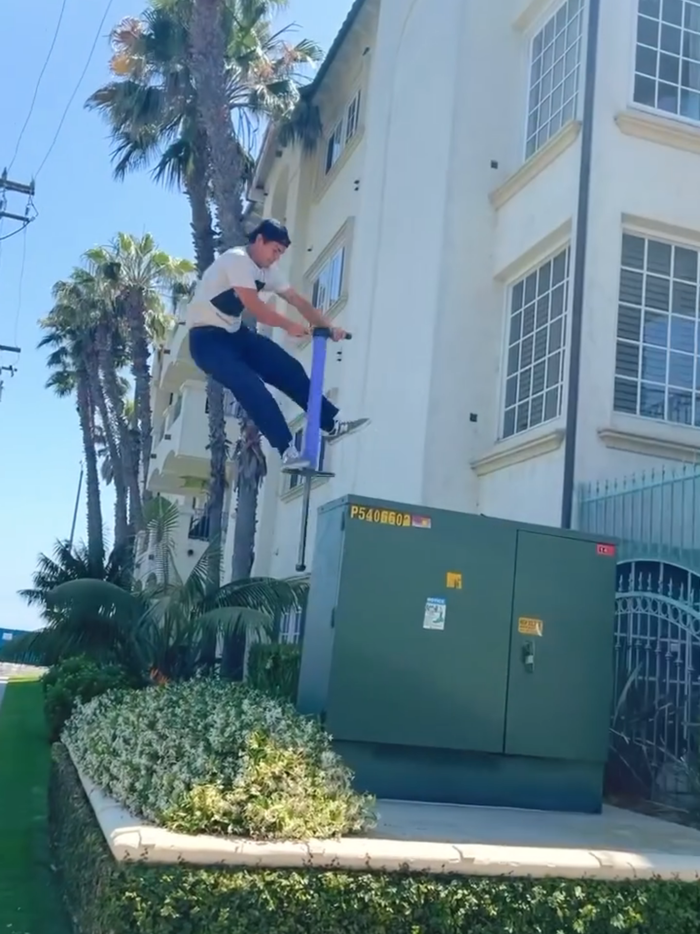 Could you do this on a Pogo Stick?  (IG🎥: @nic0frik0 / @nicpatino) #Unreel #Extreme #Pogo #Stick #Talent