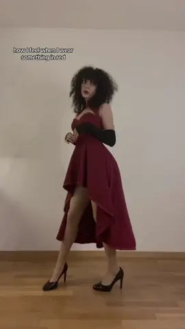 got that dress from @DraculaClothing #draculaclothing #gothclothes #clothes #fashion #fashionisnpo #fyp #microwaveedit 