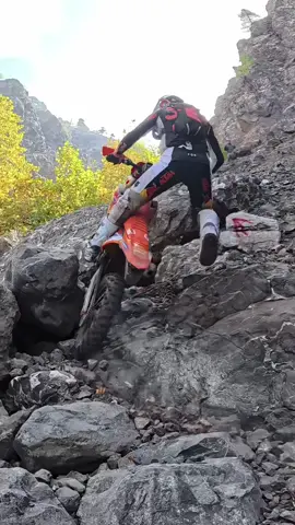 The wait is over! Sea to Sky 2025 registration is NOW OPEN! 🏁 Limited to 400 riders, this legendary race from beach to peak of Olympos Mountain push you to your limits. Mark your calendars: October 9-11, 2025. Secure your spot before it’s gone! #hardenduro #endurolife #dirtbike #seatosky #enduro