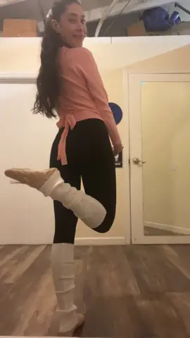 Ballet Class OOTD 🩰 I just got this pink sweater from Amazon and I’m obsessed 🤍 Truly loving this journey for me, but class number 2 was hard… 😗 worth it though ✨ #ballet #OOTD #girlythings #ballerina #outfitinspo #outfit #fashion #styleinspo #balletclassoutfit 