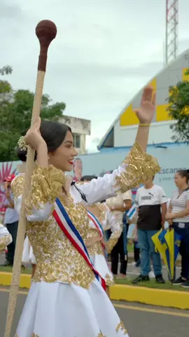 Bastoneras Colegio San Vicente de Paul. #9denoviembre #fiestaspatrias 