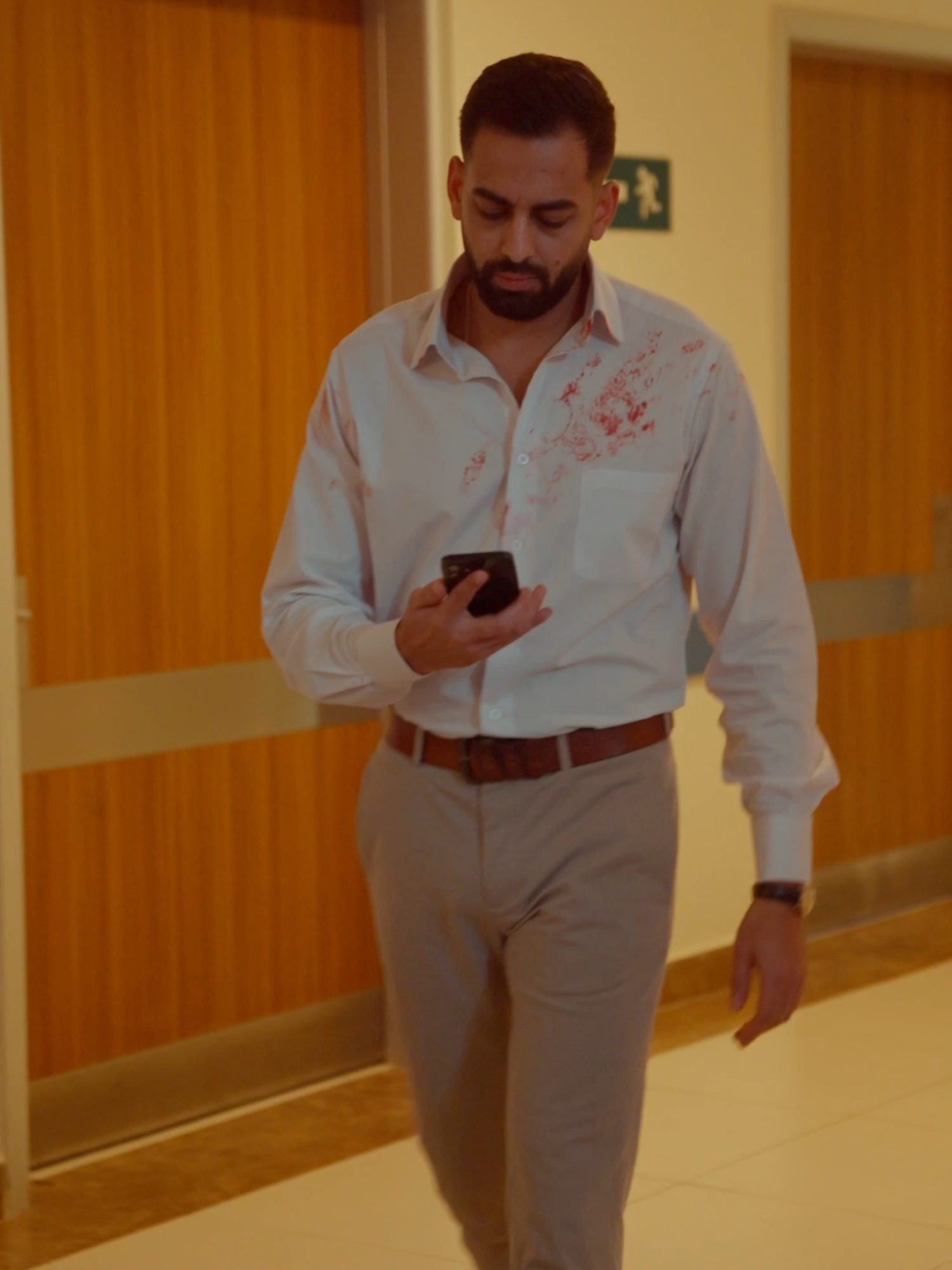 شوفوا لينا خططت إيه عشان تنتقم من كريمة! 😲 حمل تطبيق دراما بايت واستمتع بمشاهدة مسلسل 