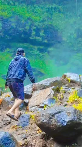 puisi alam #nature #mountain #visit #waterfall #beauty #tiktokviral #trend #indonesia #travel #fyppppppppppppppppppppppp 