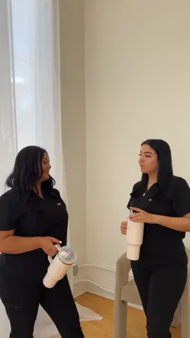 I keep her young 🤣 love you @Shante Parks 🩷 #soloesthetician #estheticiantiktok #estheticianlife #estheticiantok #estheticianfriends #womensupportingwomen 