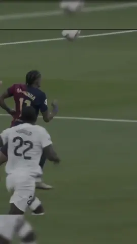 Slk, ele joga pra krlh//Barcelona 4 X 0 Real Madrid//Raphinha// i1080 60fps//#barcelona  #laliga #2024/25 #realmadrid #santiagobernabeu #4x0 #raphinha #fundosdefutebol4k 