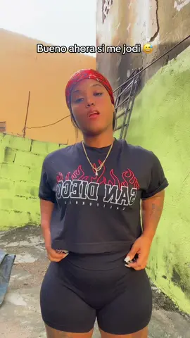 Mirenlo hasta el final… Que celosito este muchachito 😅😅😅😅