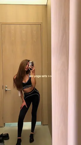 *adds everything to wishlist* @Alo Yoga #pilatesoutfitinspo #pilates #aloyoga #alo #activewearhaul #fitcheck #fyp 