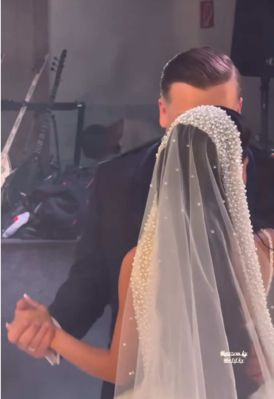 ✨🤍#hochzeit #fyp #foryoupagе #kesfetteyiz #kesfet #dügün #gelinlikmodelleri #gelinlik #damatbey 