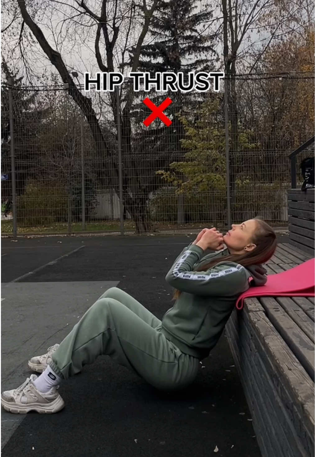 Fitness Tip For Beginners 🤝✅ #hipthrust #hipthrustprogress #glutestips #glutesworkouts #gymtipsforwomen #fittipsforbeginners #fitnessmotivationvideos #фитнесмотивация 