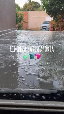 Limpeza satisfatória 🧼🪣💖 #limpezadacasa #limpeza #asmrvideo #asmrtiktoks #faxina #fyppage #fyp #fyyyyyyyyyyyyyyyy #vaiprafy #vaiprofy 