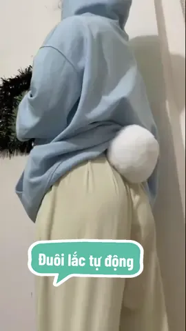 Tui có ord mấy cái đuôi lắc tự động này nha, đuôi cáo cosplay, đuôi cáo lắc tự động, đồ chơi vô tri, đồ chơi cosplay #xuhuongtiktok #xuhuong #viral #trending #quachonguoiyeu  #quachobangai #votrinhungvui #votri #dozotri #dotri #zotri  #quasinhnhat #cosplay #duoicao #duoicaocosplay 