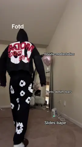 Fotd ft my brand on the hoodie!! #viral #fyp #moda #clothingbrand #streetwear 