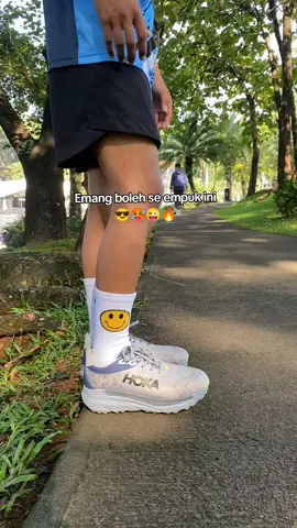 Hoka keren dana pelajar #hoka #sepaturunning #sepatuolahraga #sepatujogging #sepatugunung #sepatukeren #sepatukekenian #fyp #viral 