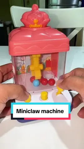 Mini claw machine #fyp #toys #toyforkids #miniclawmachine #gifts #christmasgift 