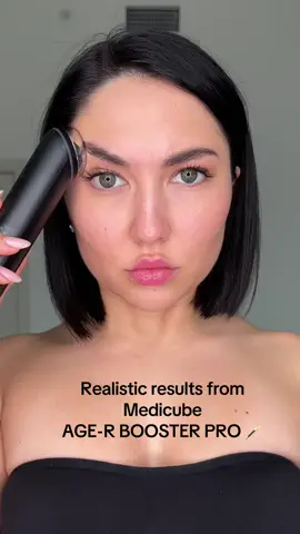 Reviewing Age-R Booster Pro from @Medicube Global it offers a range of different modes:  Booster for absorption, microcurrent for countering & snatching, EMS for muscle stimulation and volume, and Air Shot for texture and skincare absorption. It is very practical and travel friendly 👌🏻 #creatorsearchinsights #medicubetiktokshop #medicube #skincaredevice #koreaskincare #blackfridaydeals #tiktokshopblackfriday #tiktokshopfinds #christmasgift #christmasgiftideas #cybermondaydeals #medicubeblackfriday 
