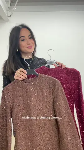 Hoe amazing zijn onze ‘Sparkle’ jurkjes! Laatste maten nu online!🎄 #christmasdress #sparkleseason #fyp #kledingwebshop #lafaves 