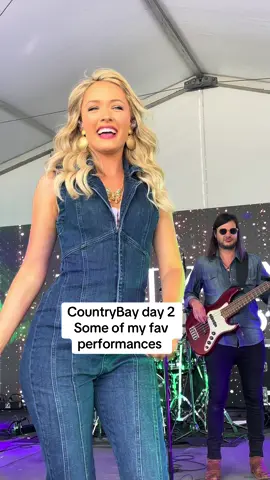 Amazing weekend part 2 CountryBay music festival #emilyannroberts #chasematthew #nikomoon #gabbybarrett #chaserice #dustinlynch #zacbrownband #zbb #countrybay #livemusic #concert #festival #goodfriends #country #countrymusic 
